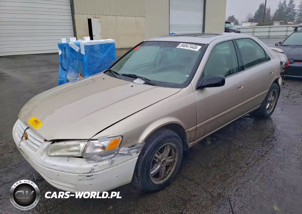 1999 Toyota Camry Le
