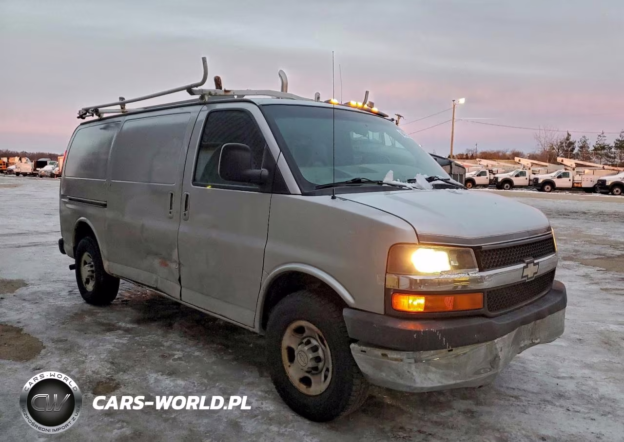 2008 Chevrolet Express G3500 Utility - Service Van VIN:1GCHG35C181169856 - 4