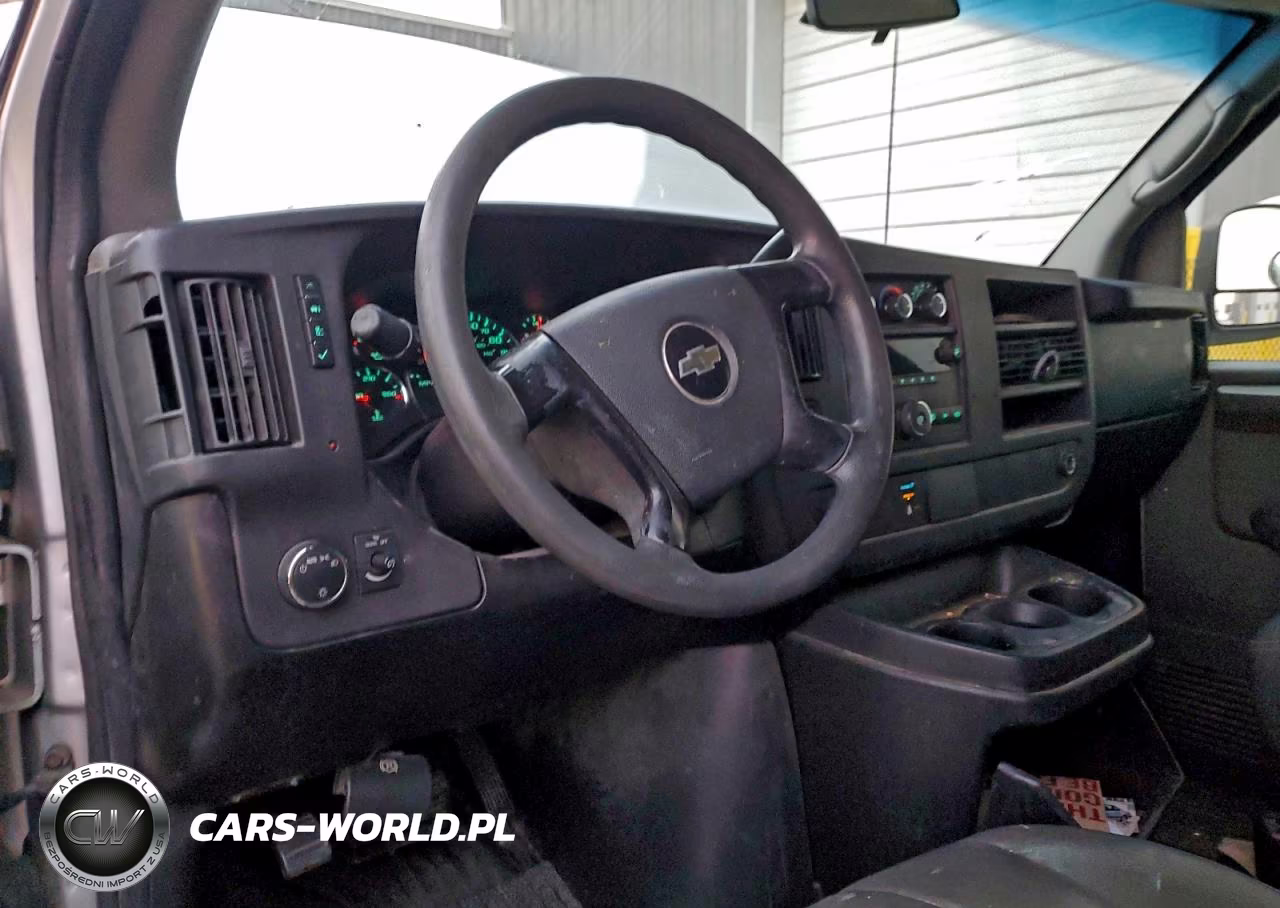 2008 Chevrolet Express G3500 Utility - Service Van VIN:1GCHG35C181169856 - 8