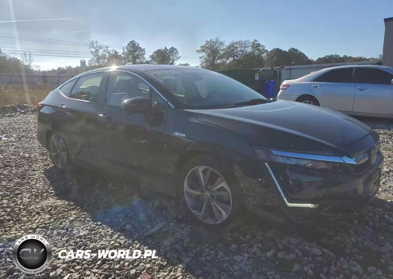 2018 Honda Clarity Touring VIN:JHMZC5F36JC001228 - 4