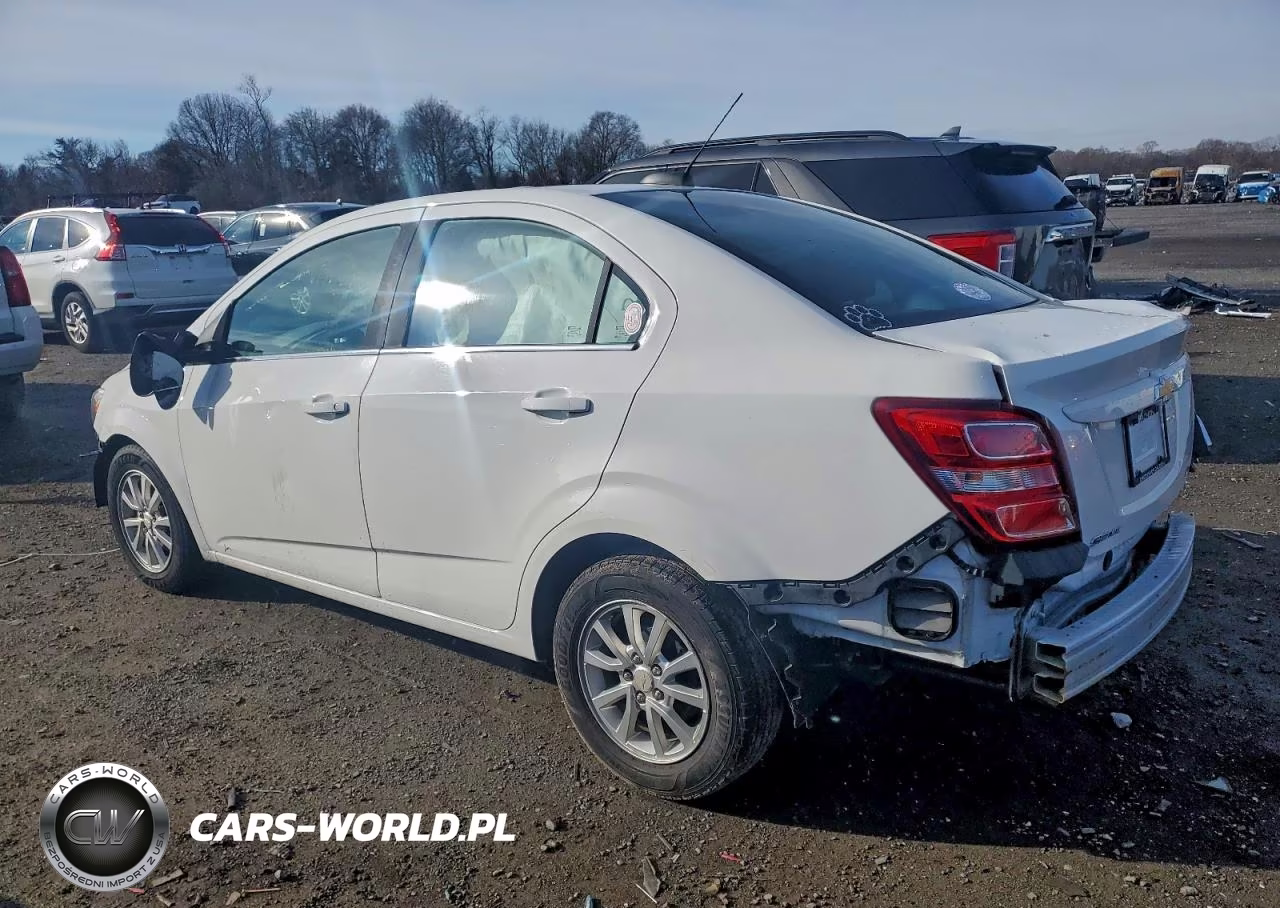 2018 Chevrolet Sonic Lt VIN:1G1JD5SG5J4100307 - 2