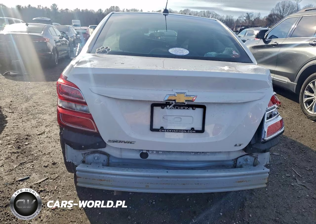 2018 Chevrolet Sonic Lt VIN:1G1JD5SG5J4100307 - 6
