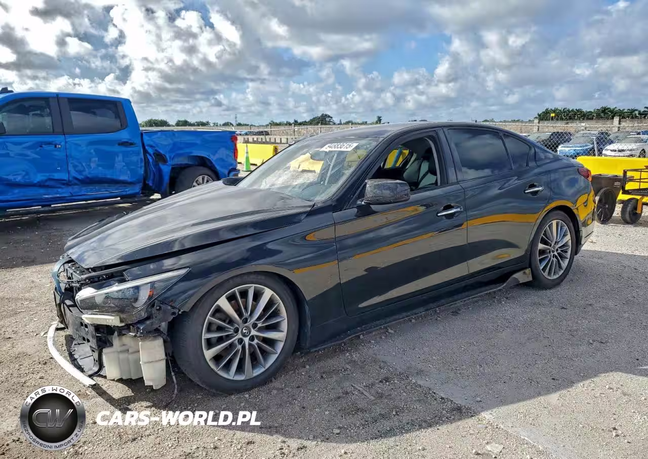 2018 Infiniti Q50 Luxe