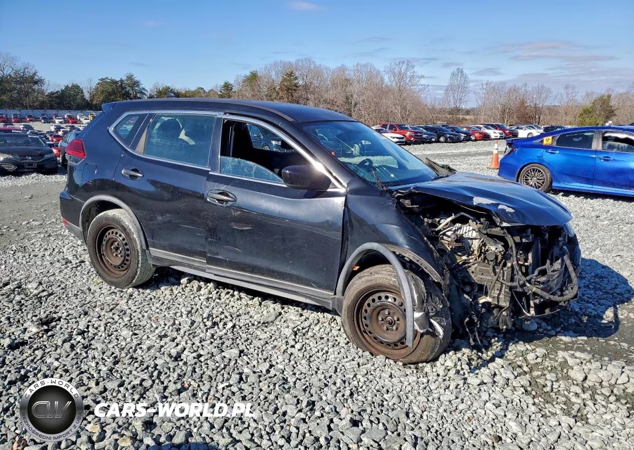 2017 Nissan Rogue S VIN:KNMAT2MT6HP613724 - 4