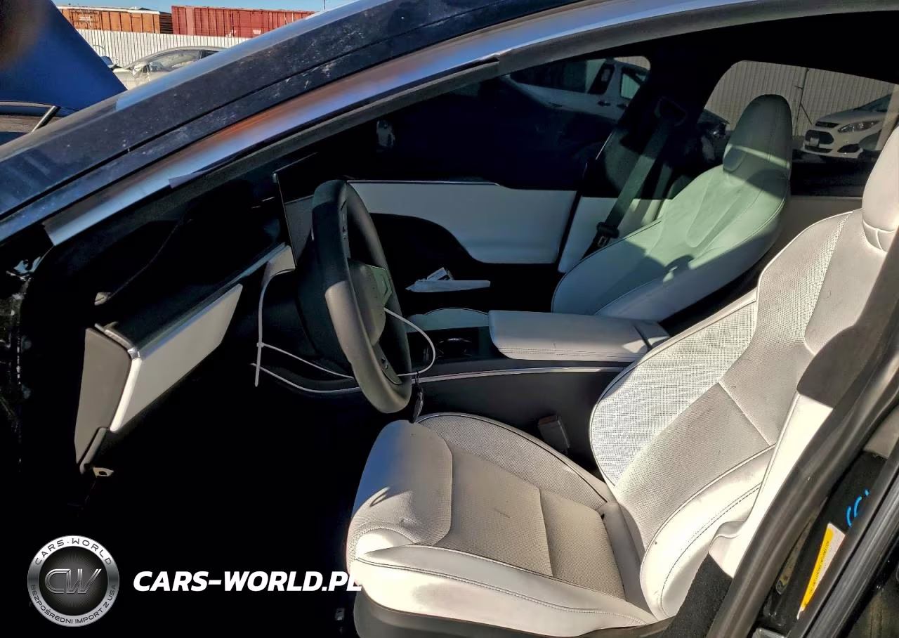 2023 Tesla Model S VIN:5YJSA1E66PF511345 - 7