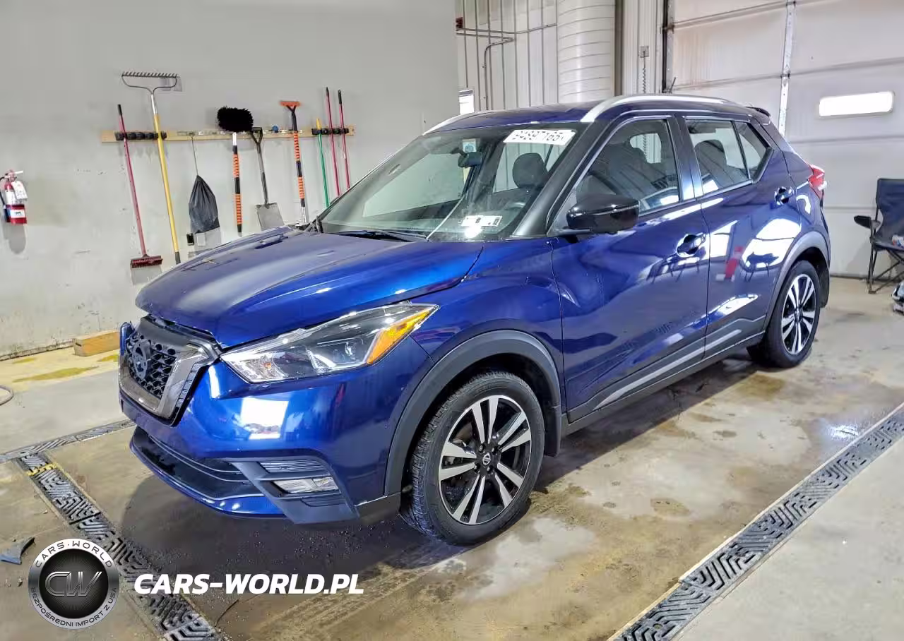 2019 Nissan Kicks S