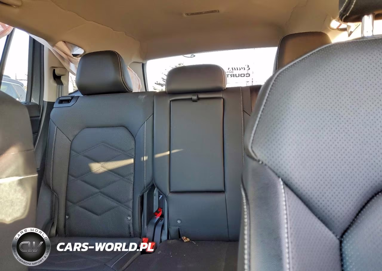 2025 Volkswagen Atlas Se VIN:1V2HR2CA7SC522634 - 10