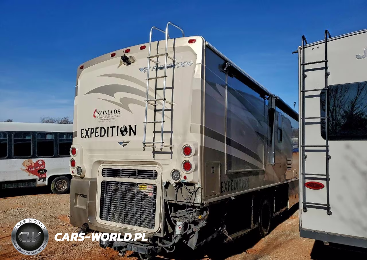 2007 Freightliner Chassis X Line Motor Home VIN:4UZACJDC67CY44554 - 4