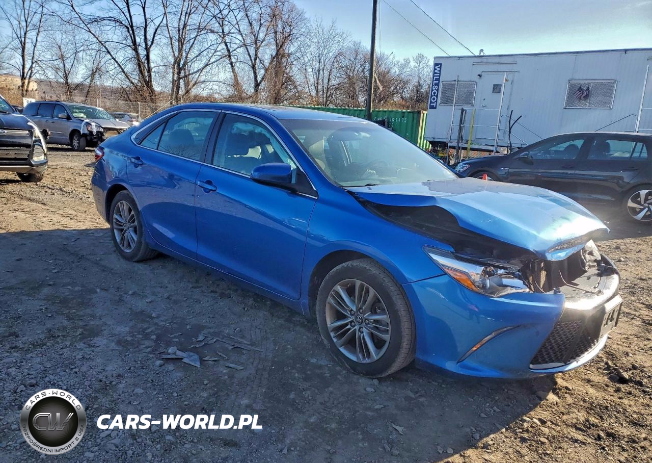 2017 Toyota Camry Le VIN:4T1BF1FK9HU787519 - 4