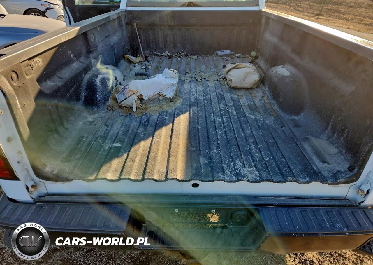 2016 Chevrolet Silverado C1500 VIN:1GCNCNEC8GZ248564 - 10
