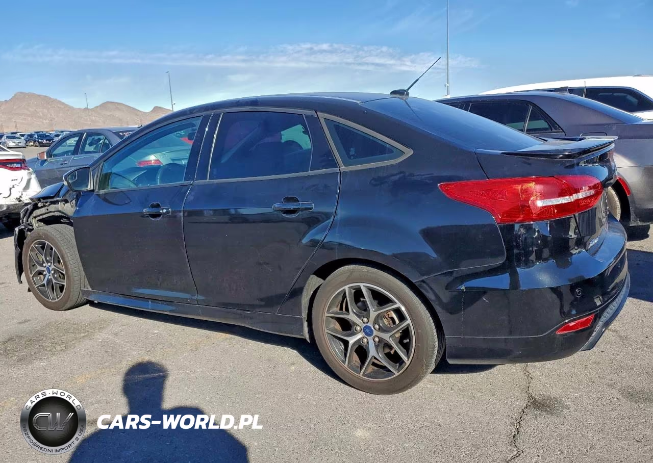 2016 Ford Focus Se VIN:1FADP3F25GL225598 - 2