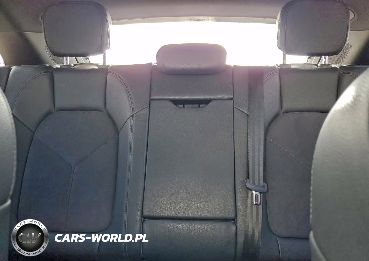2018 Porsche Macan VIN:WP1AA2A50JLB02355 - 10