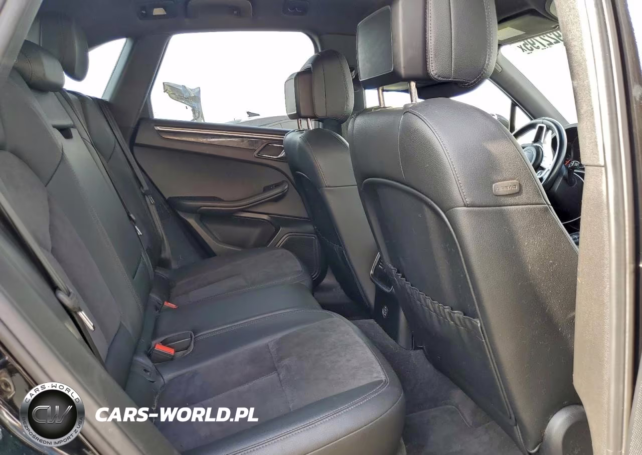 2018 Porsche Macan VIN:WP1AA2A50JLB02355 - 11