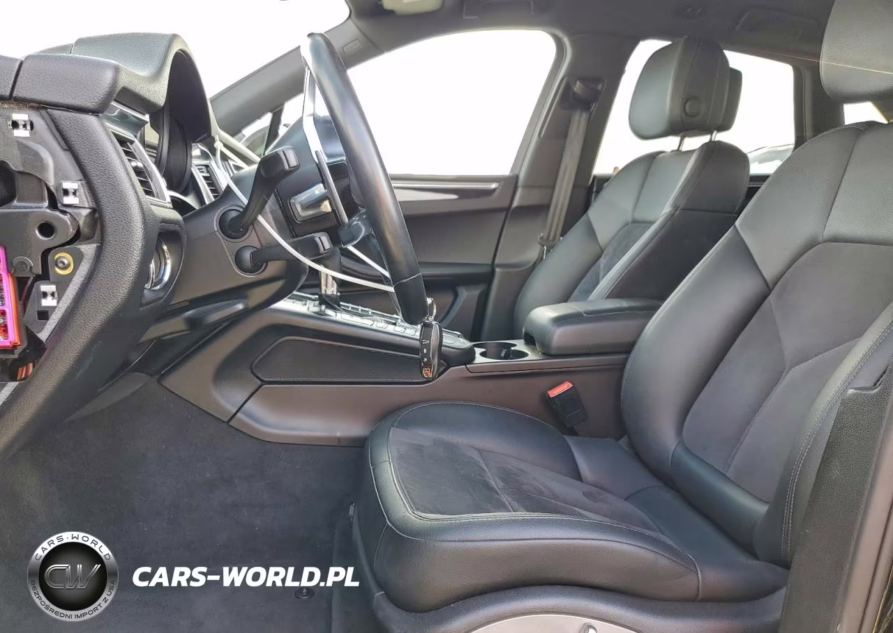 2018 Porsche Macan VIN:WP1AA2A50JLB02355 - 7
