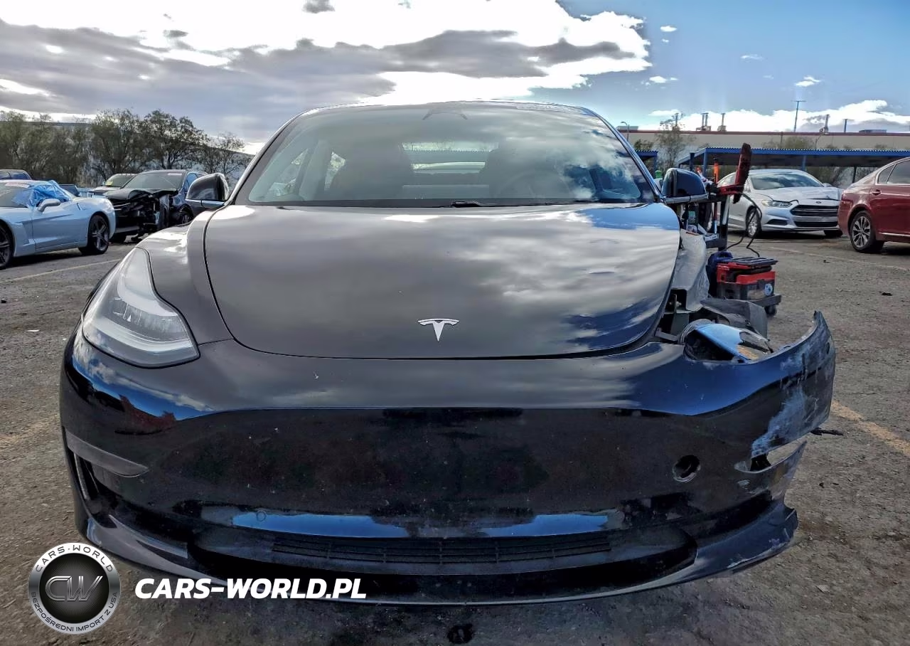 2020 Tesla Model 3 VIN:5YJ3E1EA9LF643720 - 5