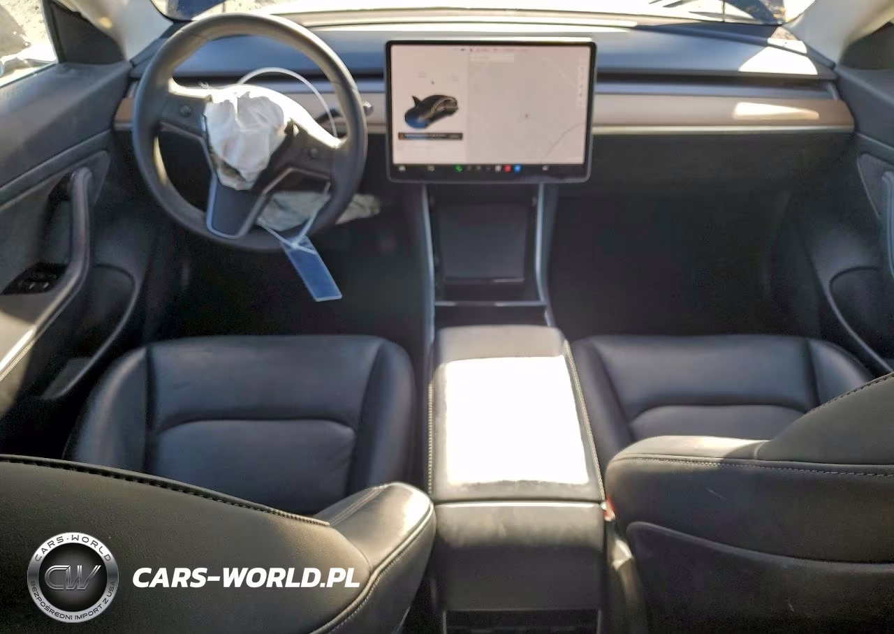 2020 Tesla Model 3 VIN:5YJ3E1EA9LF643720 - 8
