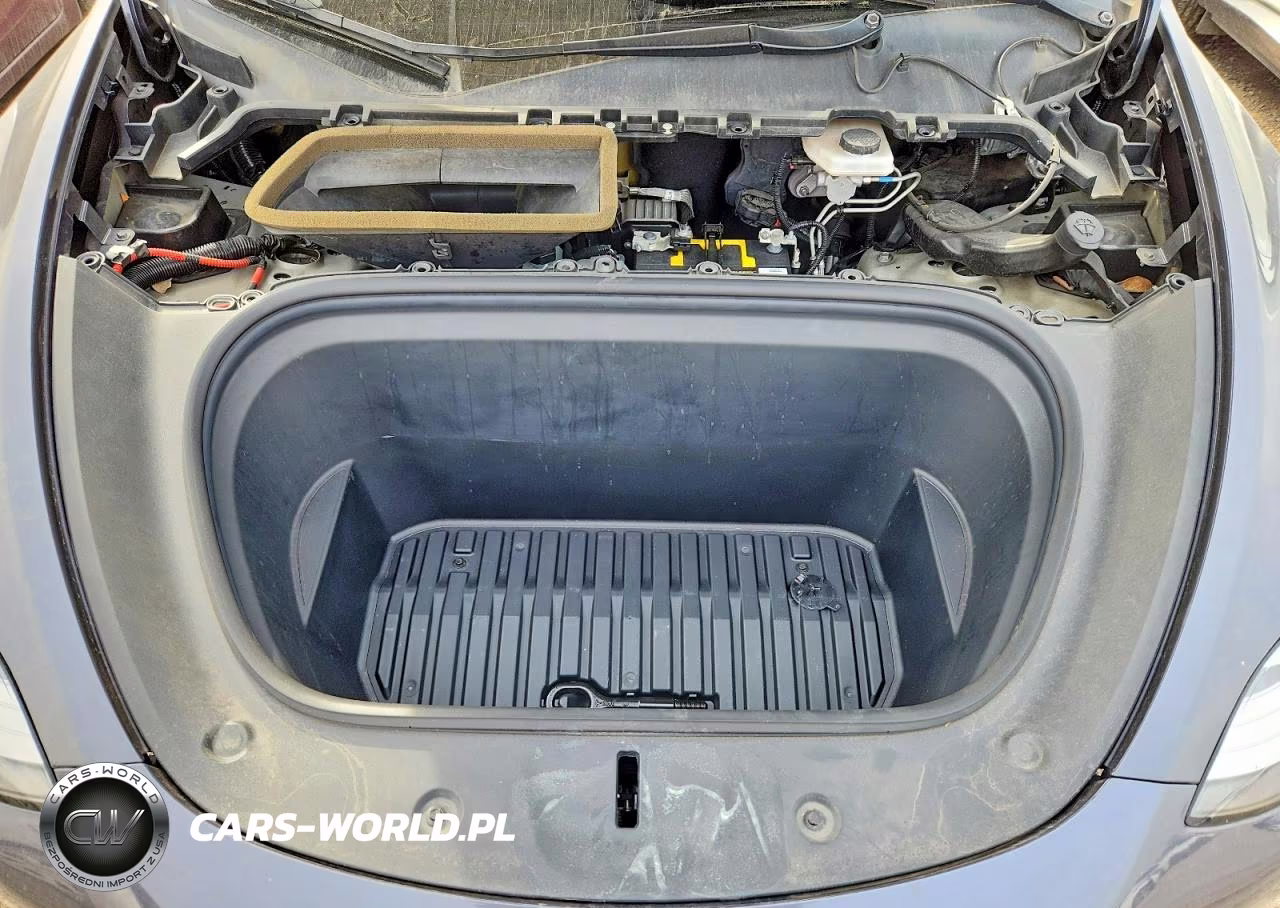 2021 Tesla Model Y VIN:5YJYGDEE2MF161077 - 12