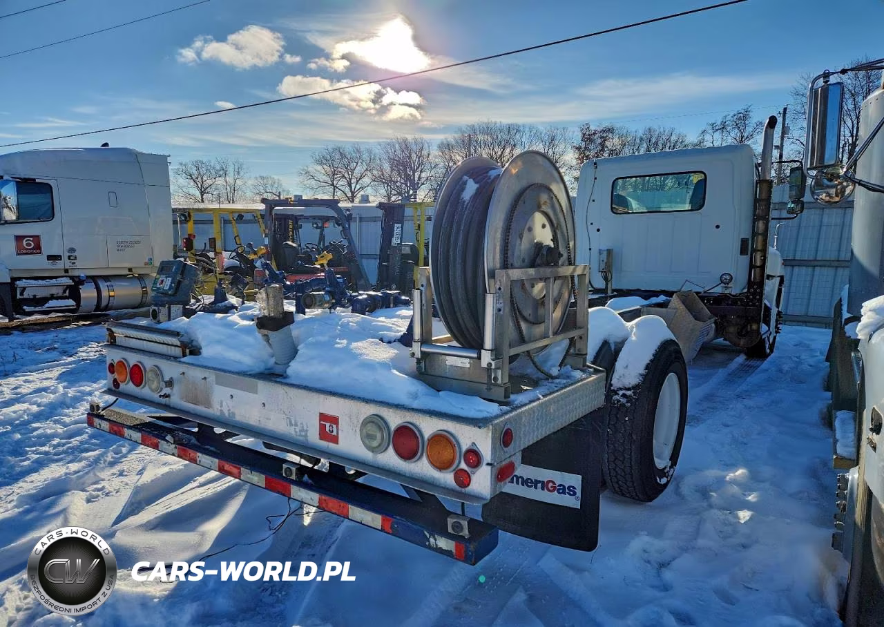 2014 Hino 338 Propane Delivery Truck VIN:5PVNV8JP6E4S50215 - 4