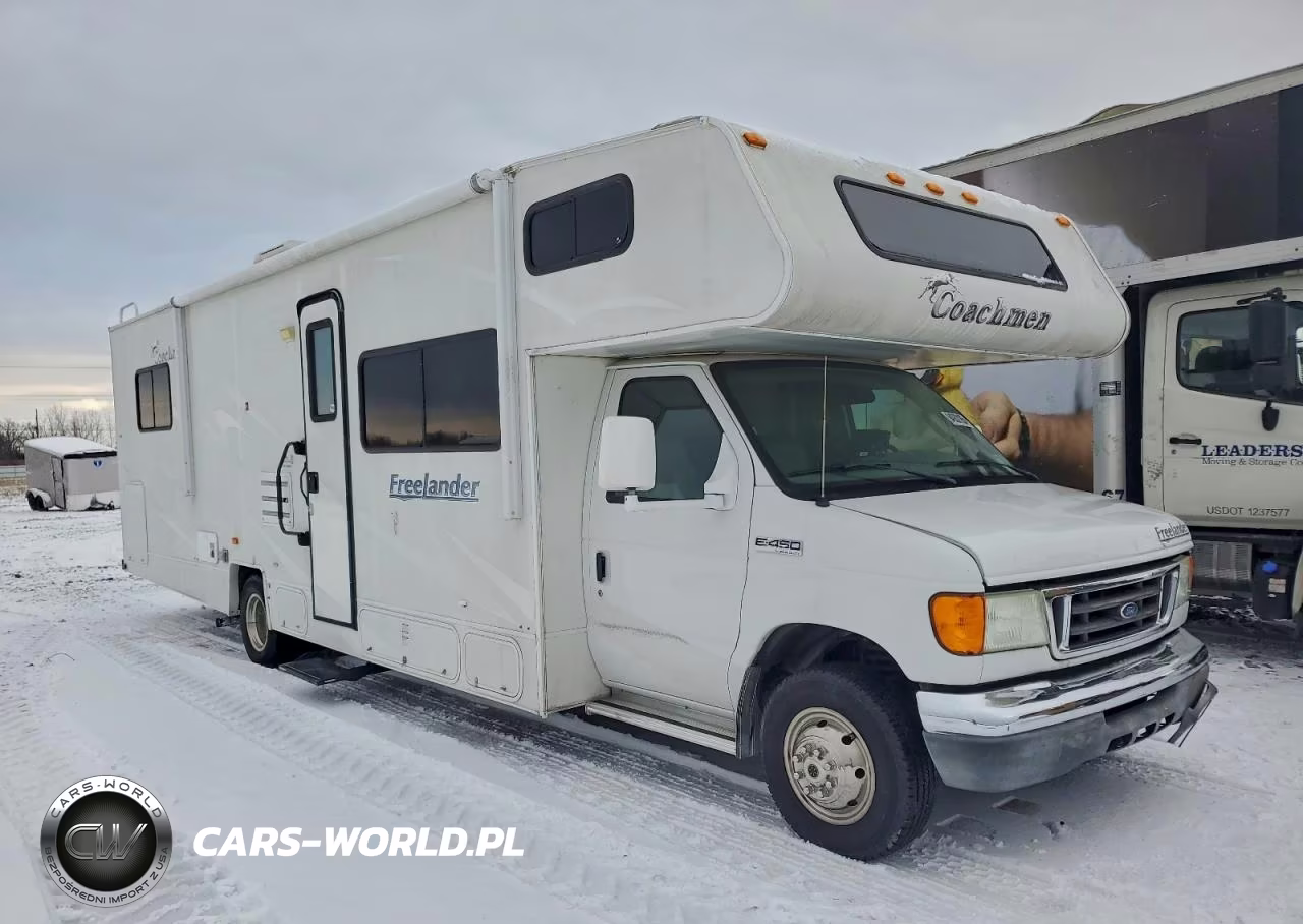 2006 Coachmen Freelander Recreational Vehicle