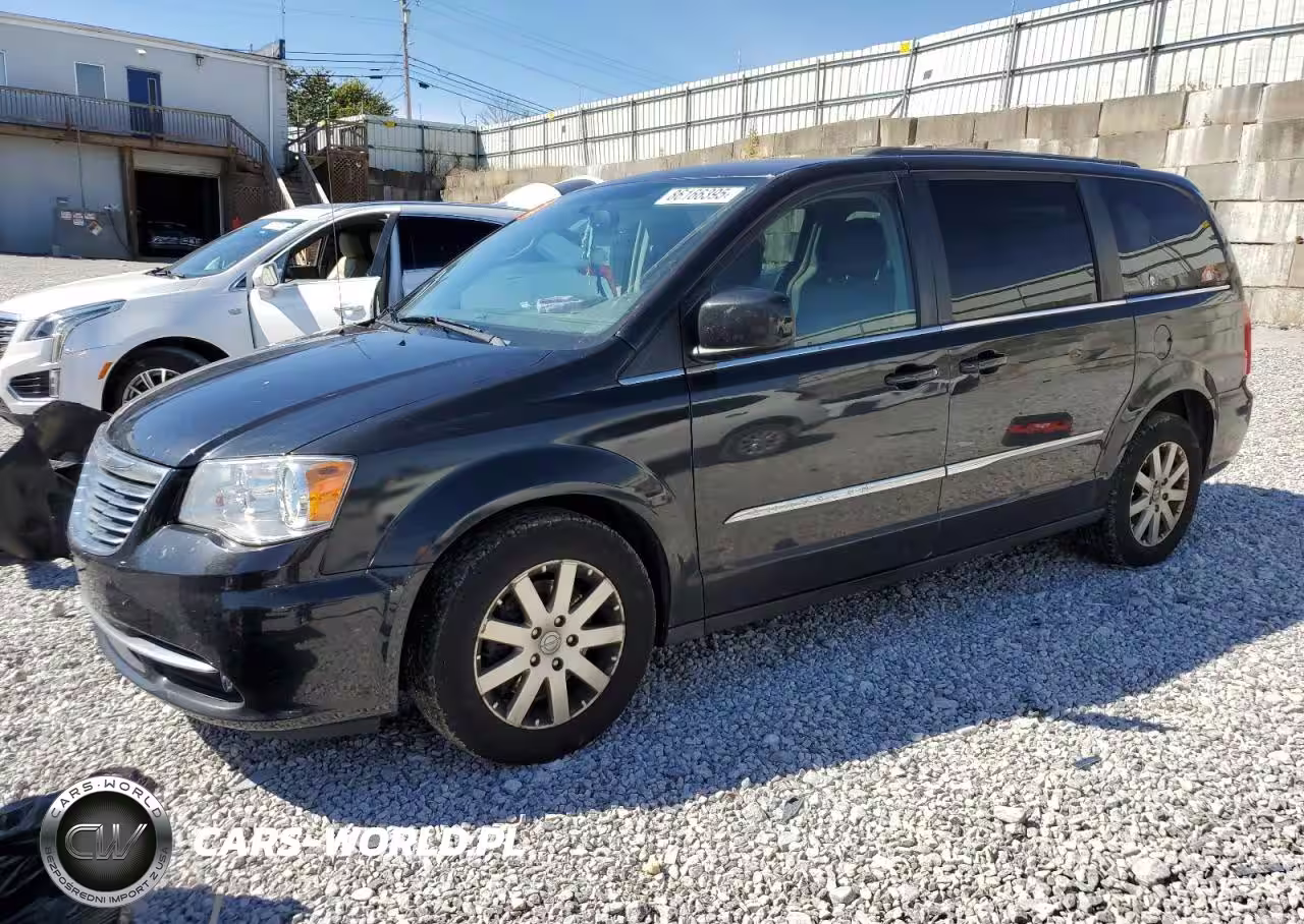 2014 Chrysler Town & Country Touring