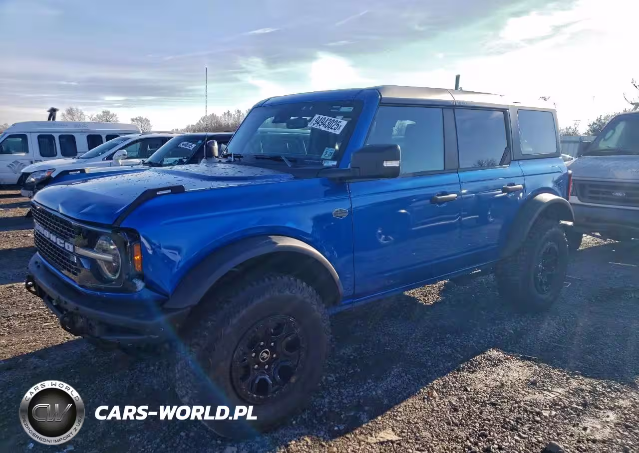 2023 Ford Bronco Base