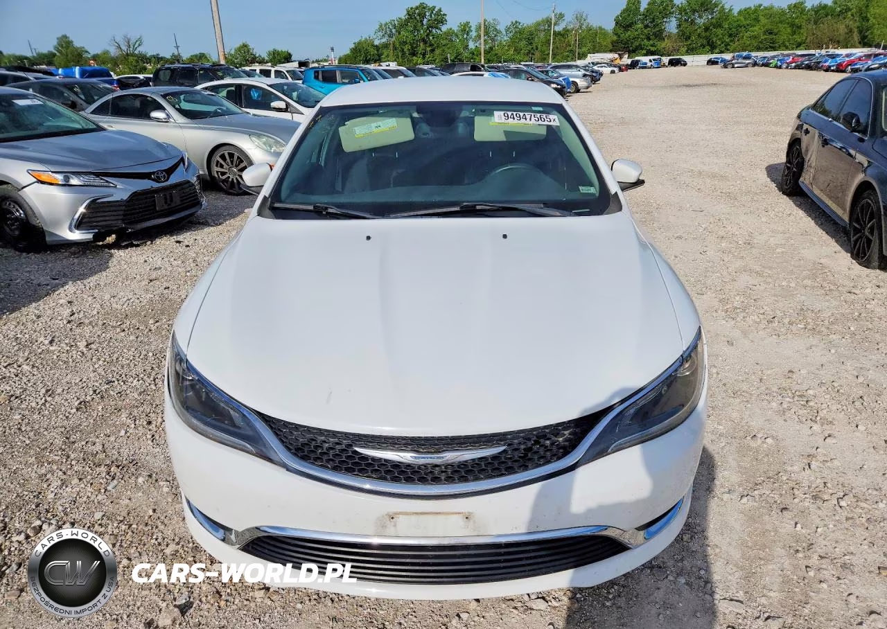 2015 Chrysler 200 Limited VIN:1C3CCCAB9FN720838 - 5