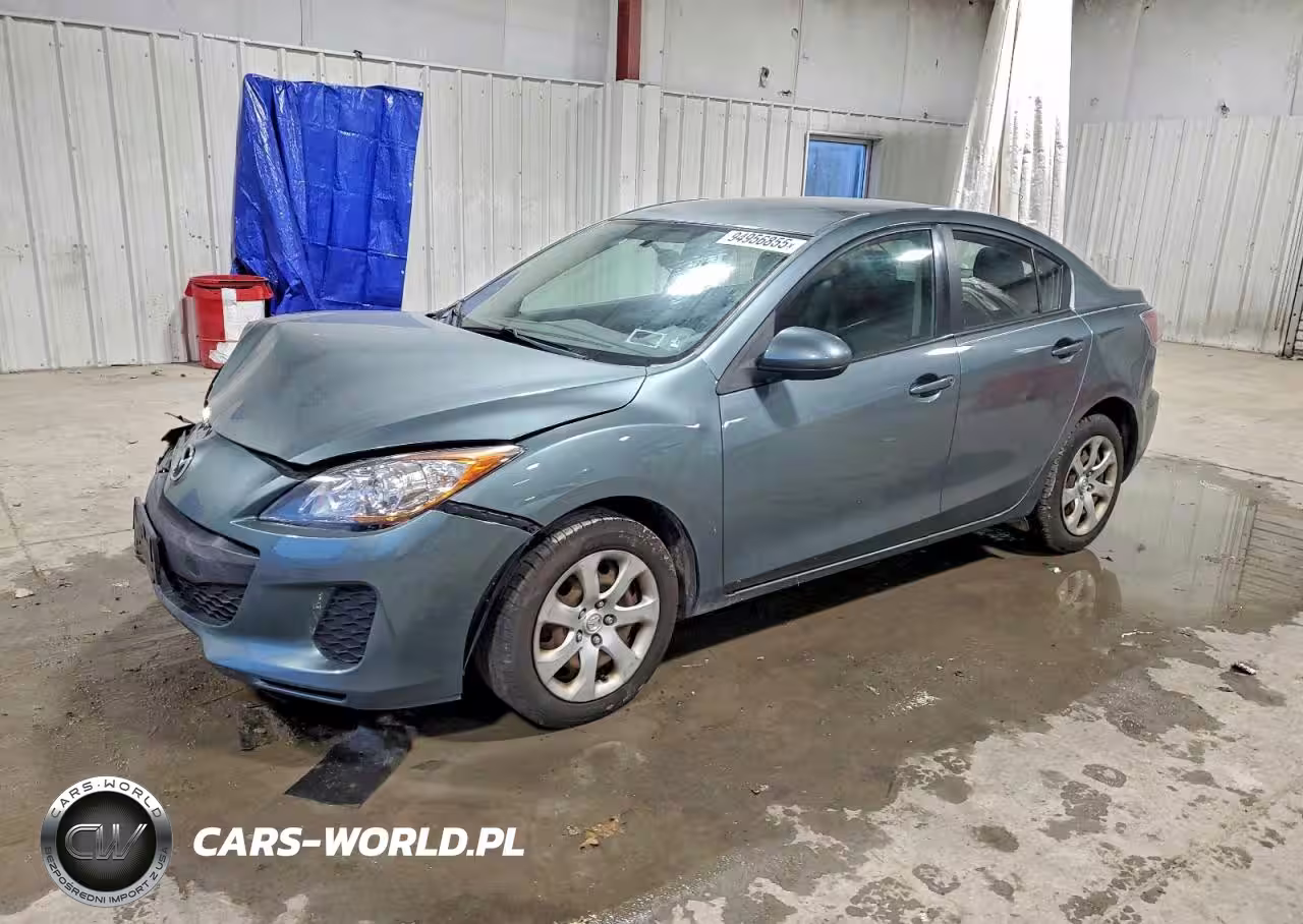 2013 Mazda 3 I