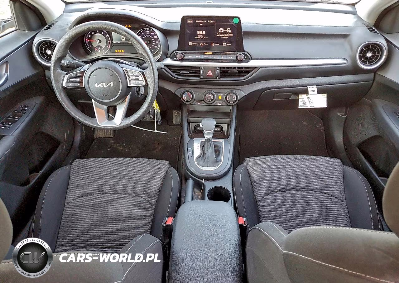 2023 Kia Forte Lxs VIN:3KPF24AD5PE691928 - 8