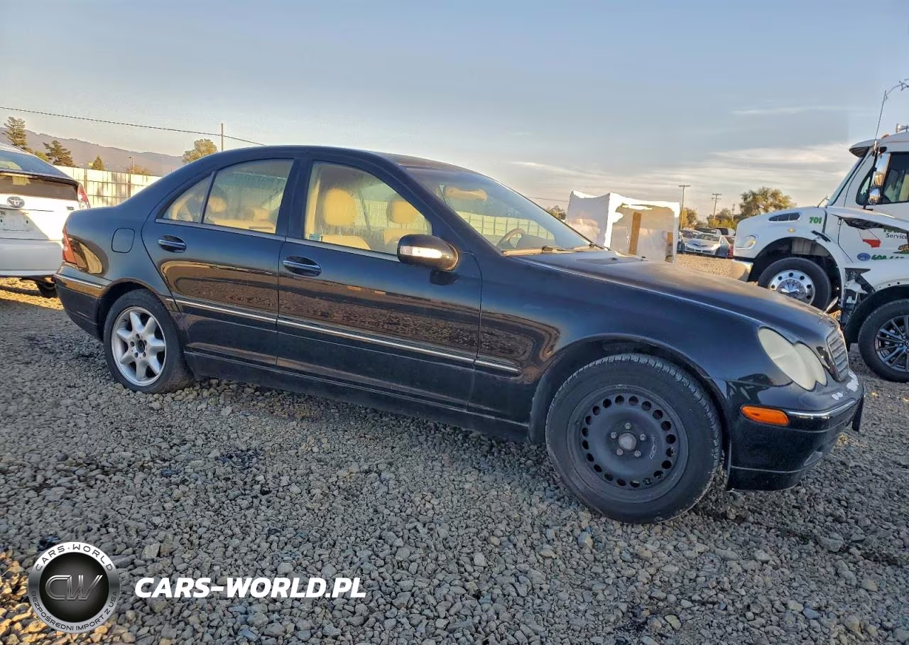 2002 Mercedes-Benz C 240 VIN:WDBRF61J12F250670 - 4
