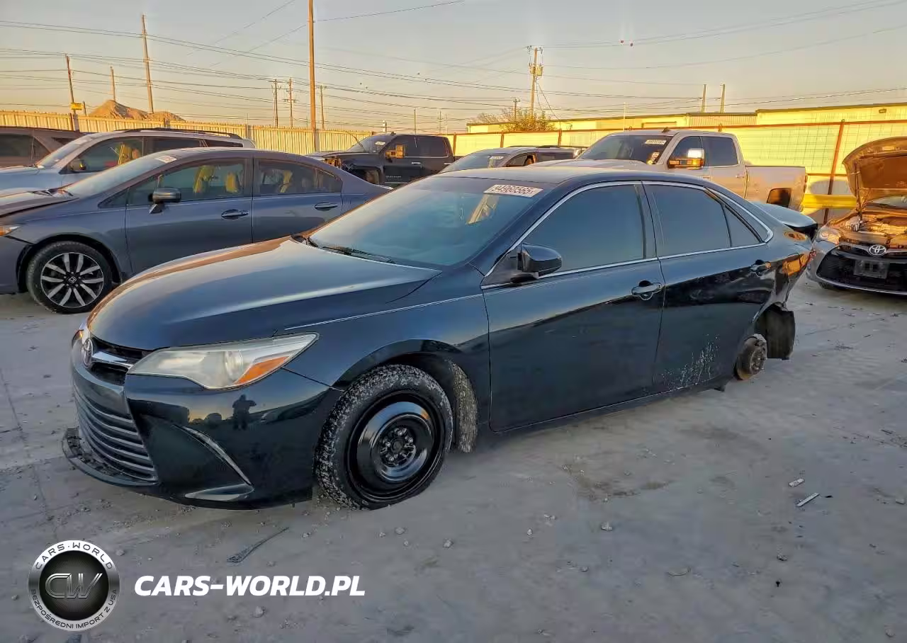 2016 Toyota Camry Le