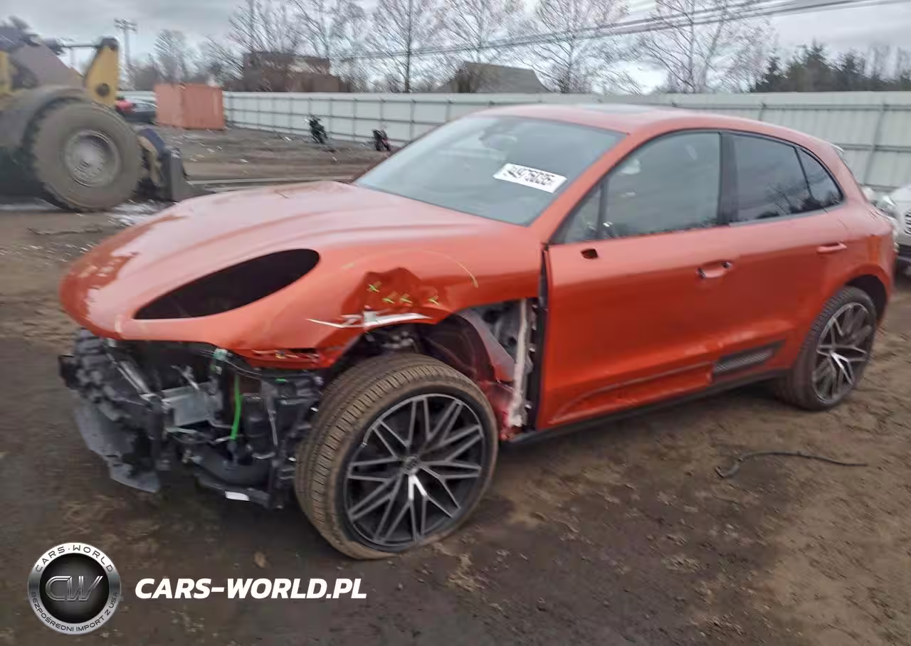 2024 Porsche Macan Base