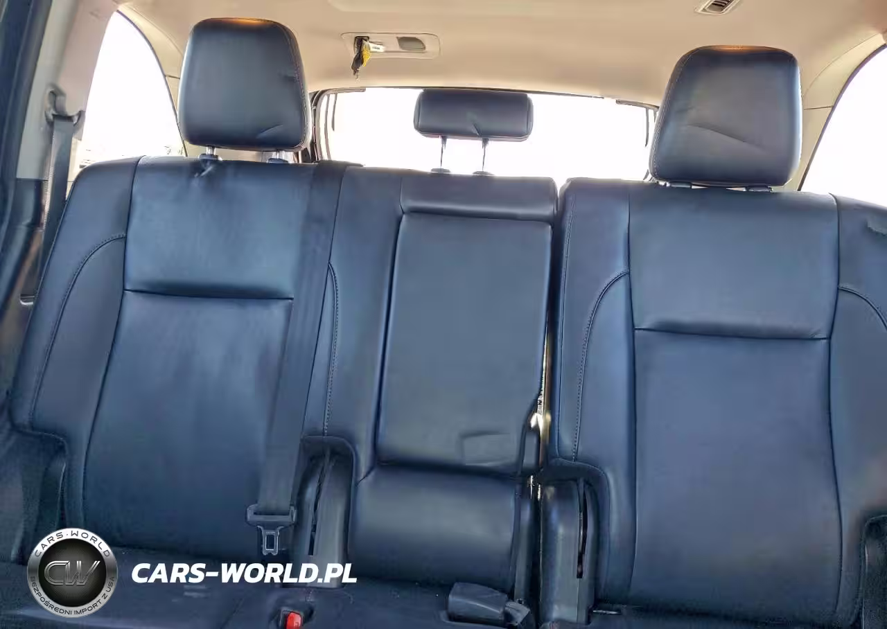 2019 Toyota Highlander Se VIN:5TDKZRFH9KS565234 - 10
