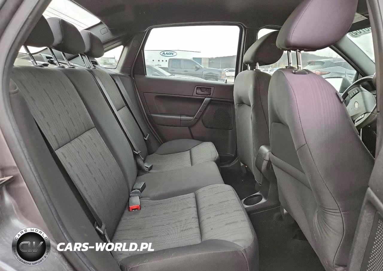 2011 Ford Focus Se VIN:1FAHP3FN1BW165774 - 10