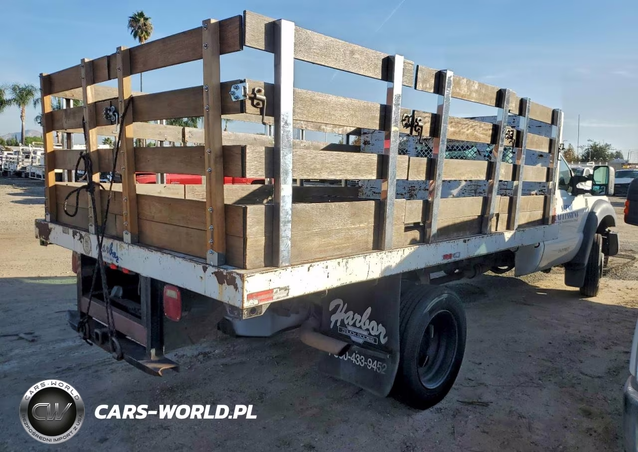 2013 Ford F550 Flatbed Truck VIN:1FDUF5GY8DEA10028 - 3