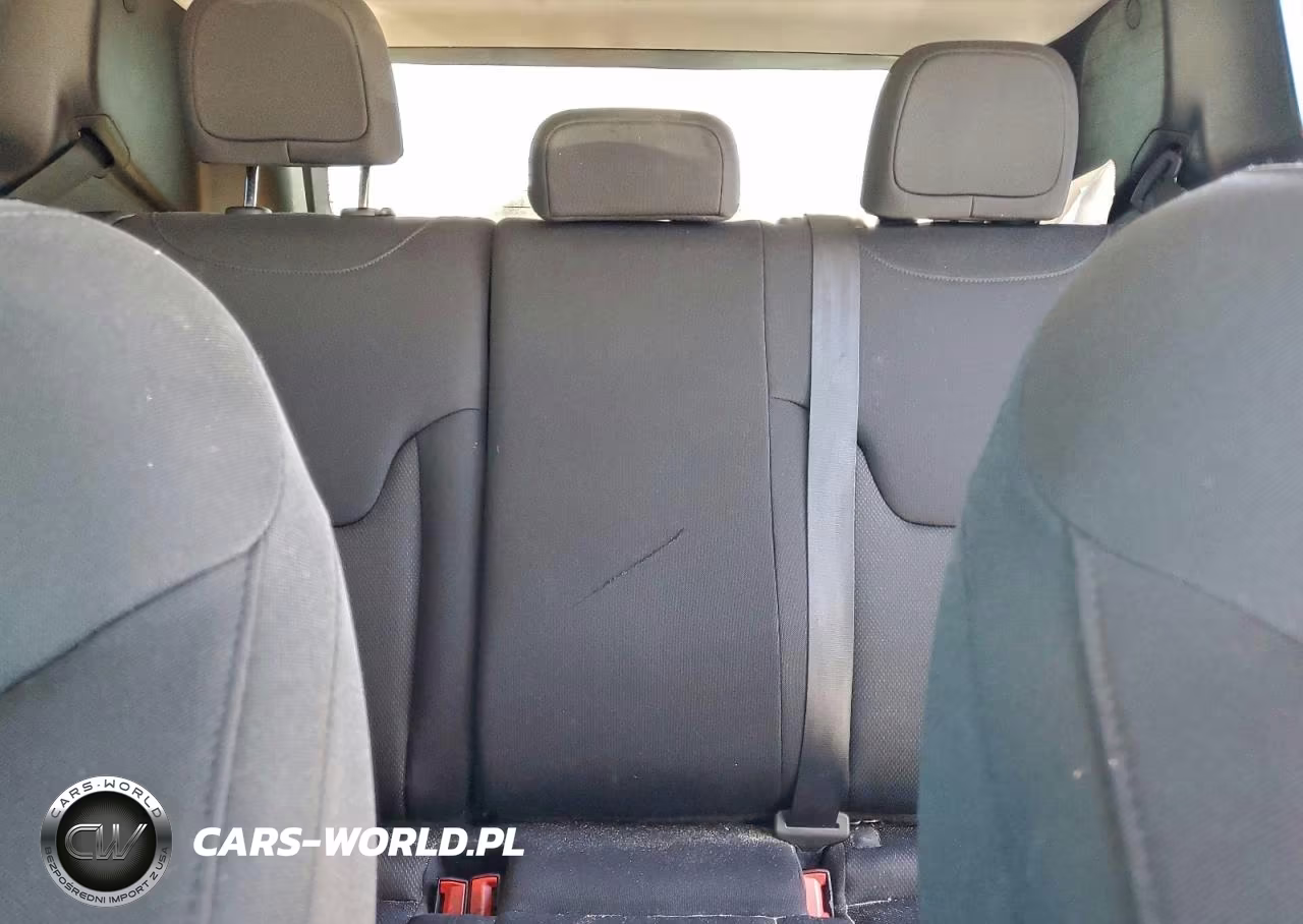 2019 Jeep Renegade Sport VIN:ZACNJBAB5KPJ76258 - 10