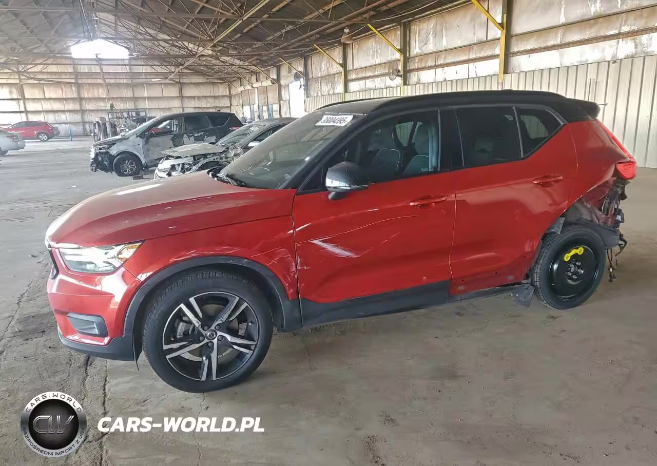 2020 Volvo Xc40 T5 R-Design