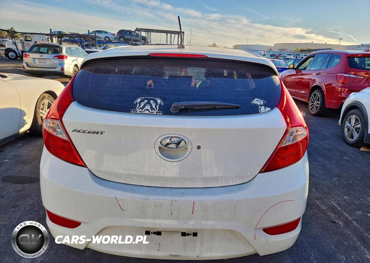 2015 Hyundai Accent Gls VIN:KMHCU5AE4FU232204 - 6