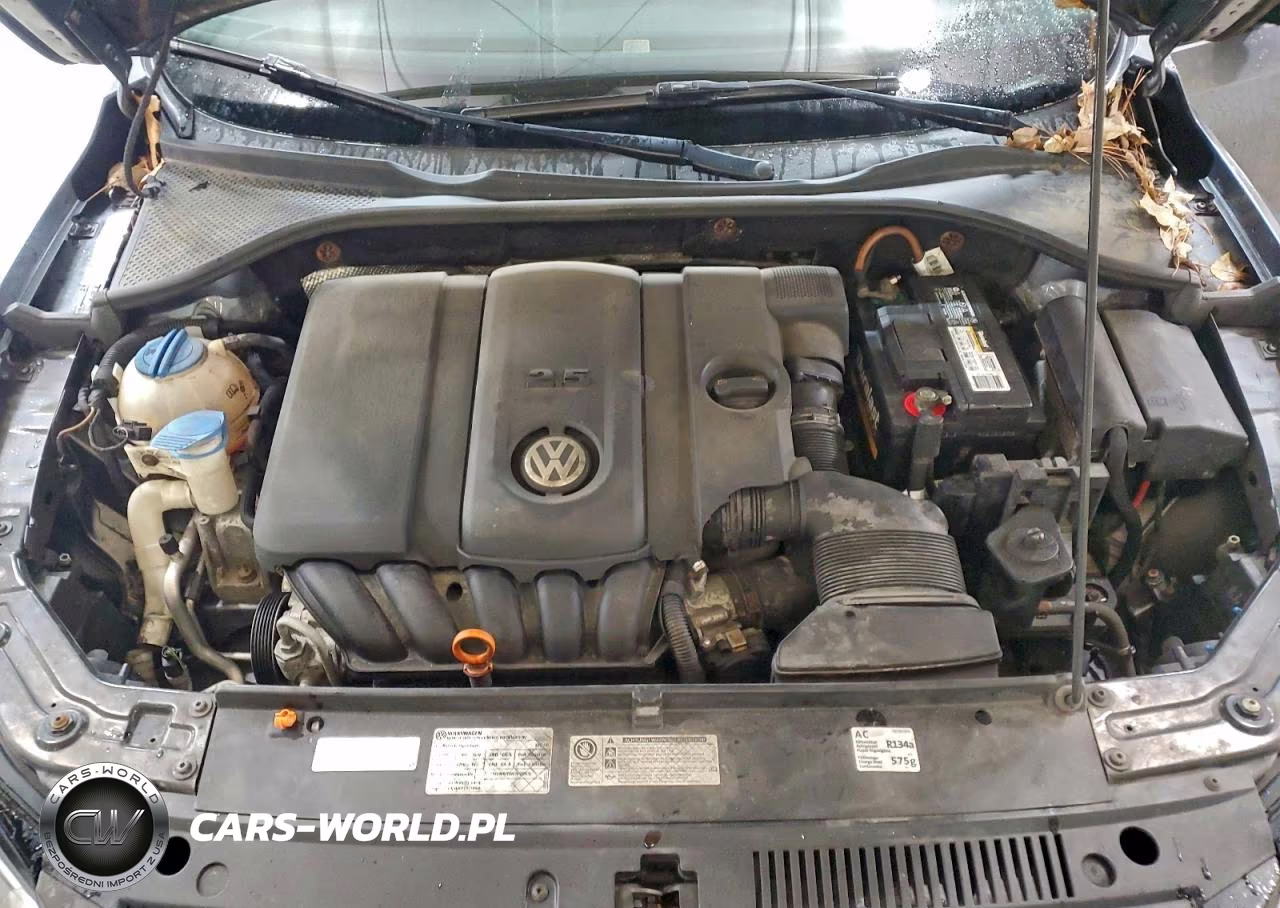 2013 Volkswagen Passat S VIN:1VWAP7A39DC056621 - 11