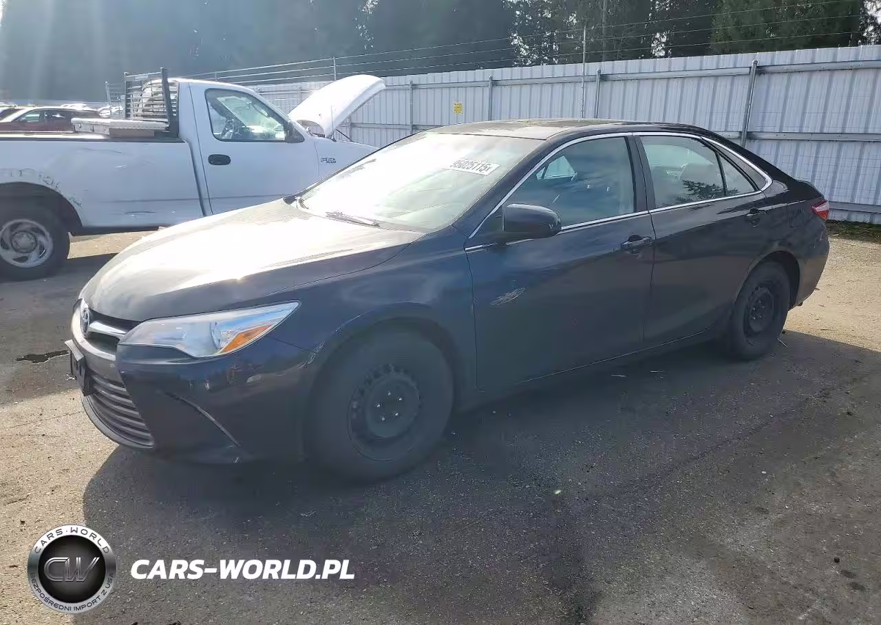 2017 Toyota Camry Le