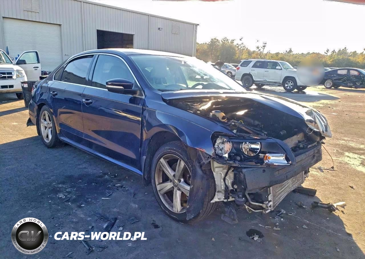 2014 Volkswagen Passat Se VIN:1VWBS7A31EC121093 - 4