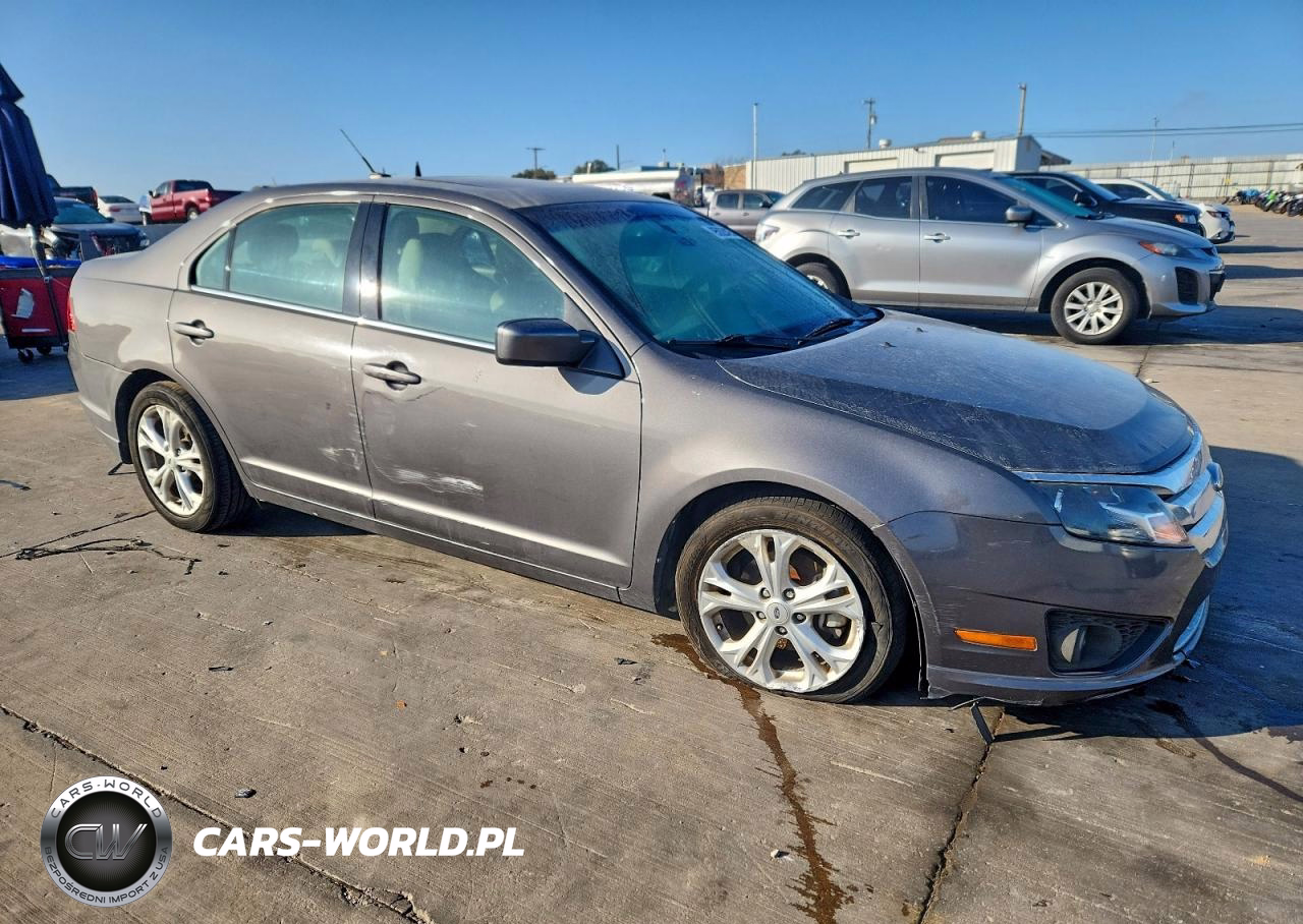 2012 Ford Fusion Se VIN:3FAHP0HA4CR222174 - 4