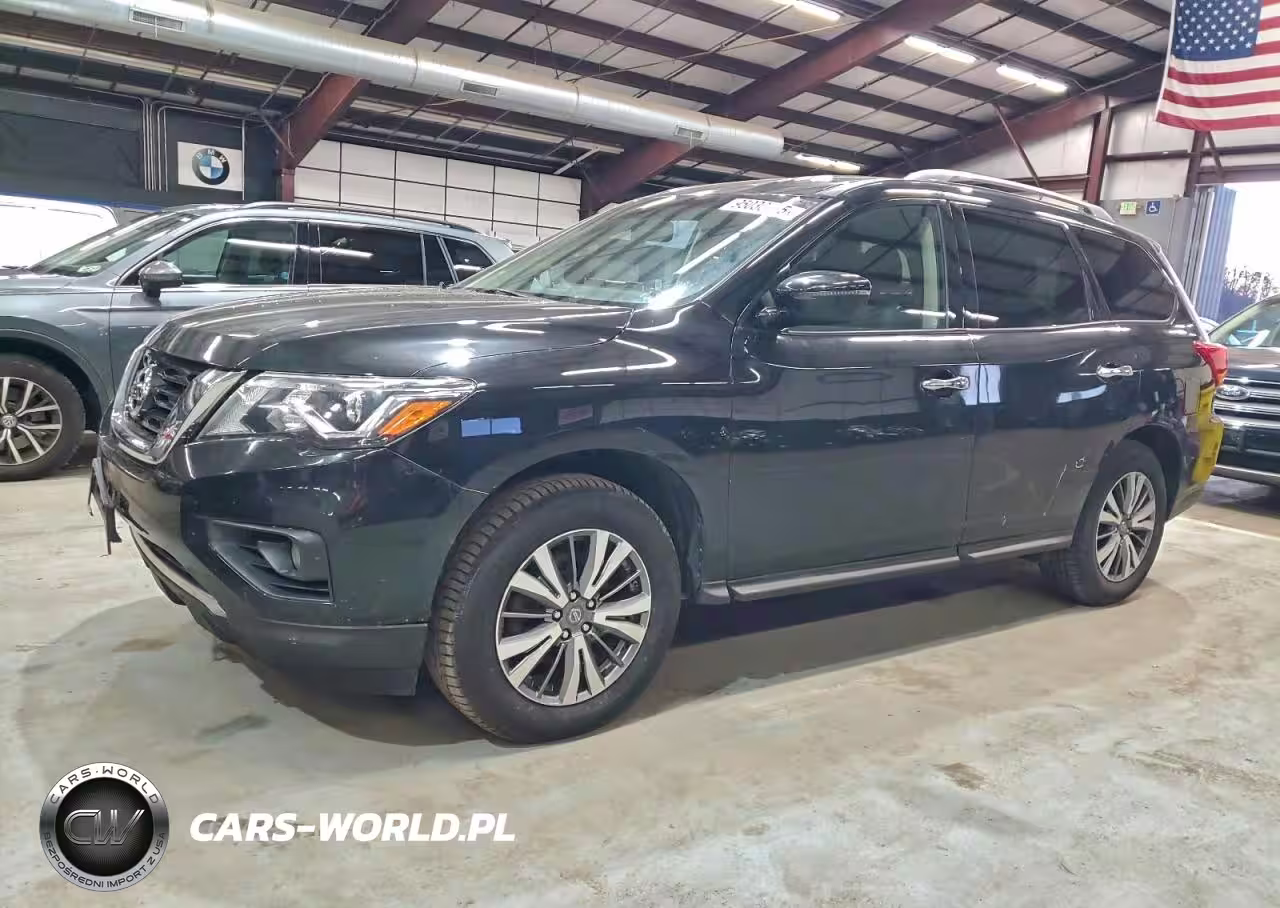 2018 Nissan Pathfinder S