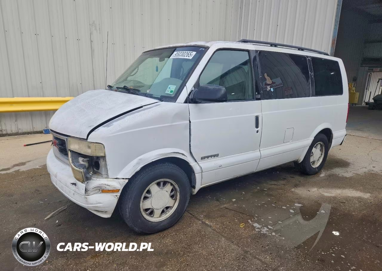 1999 GMC Safari Xt
