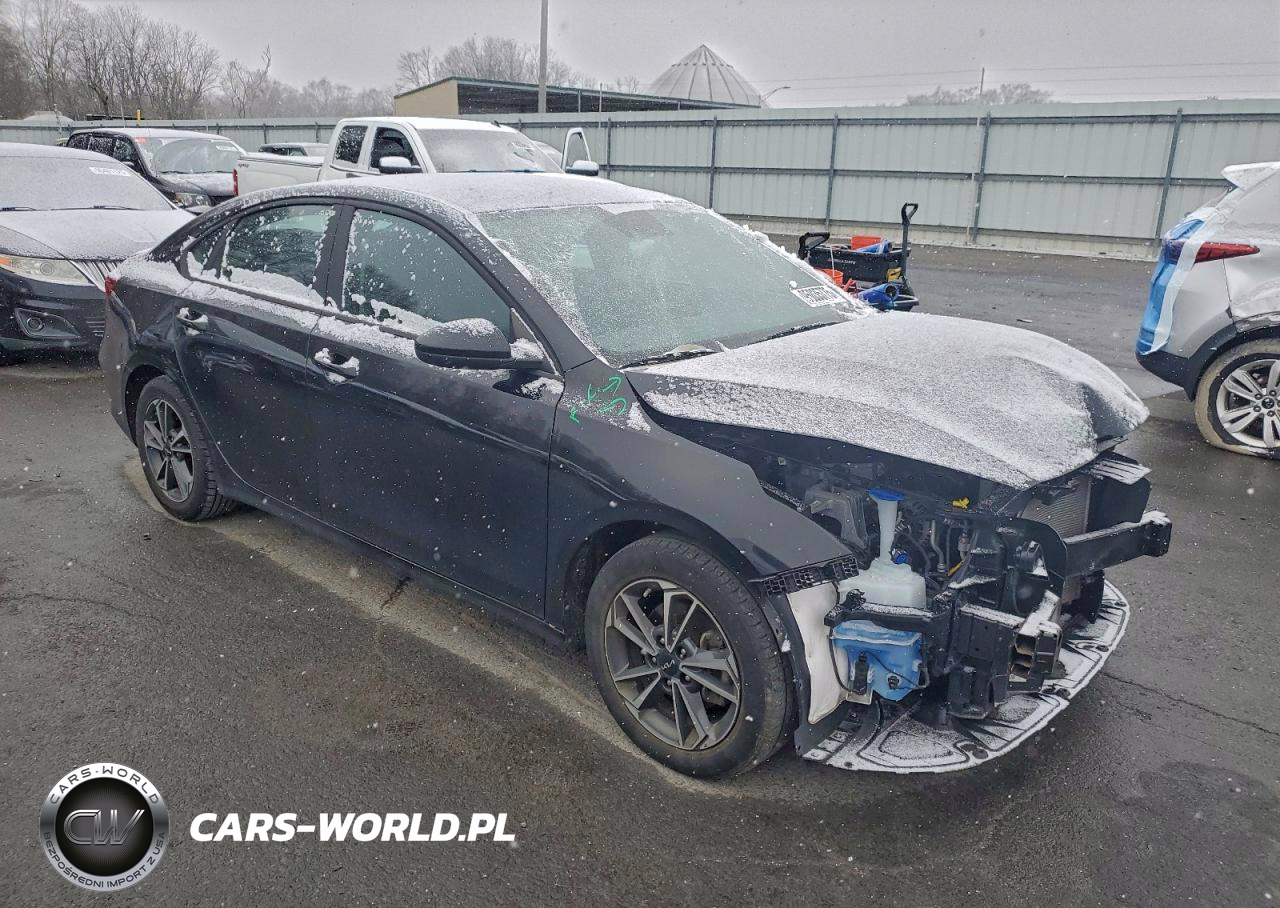 2023 Kia Forte Lx VIN:3KPF24AD3PE538190 - 4