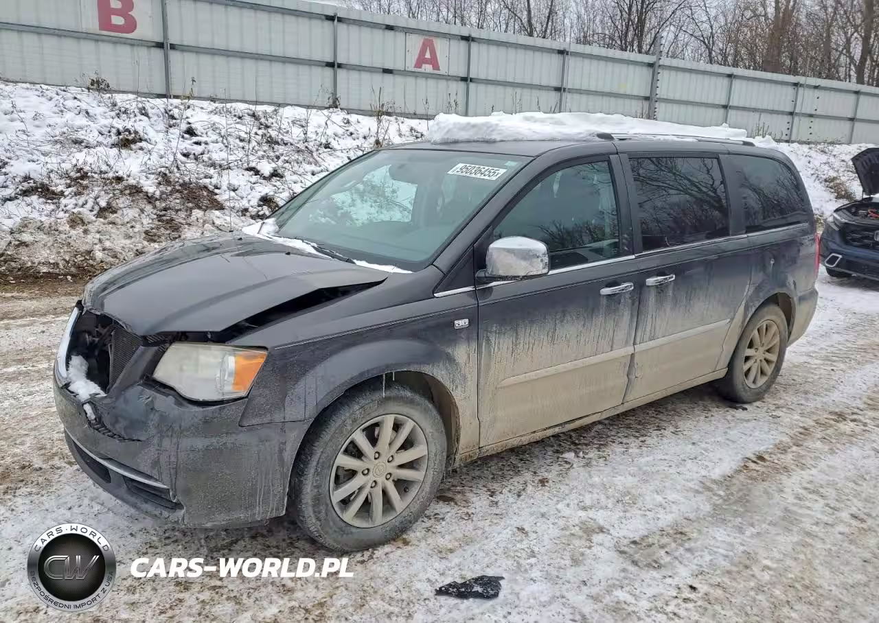2014 Chrysler Town & Country Touring L