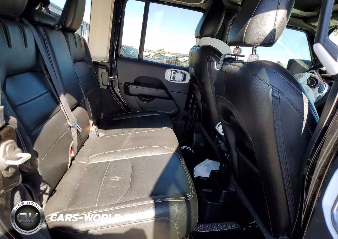 2023 Jeep Wrangler Sahara 4Xe VIN:1C4JJXP69PW695901 - 11