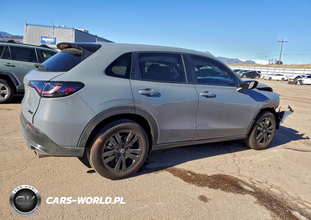 2026 Honda Hr-V Sport VIN:3CZRZ2H50TM704669 - 3