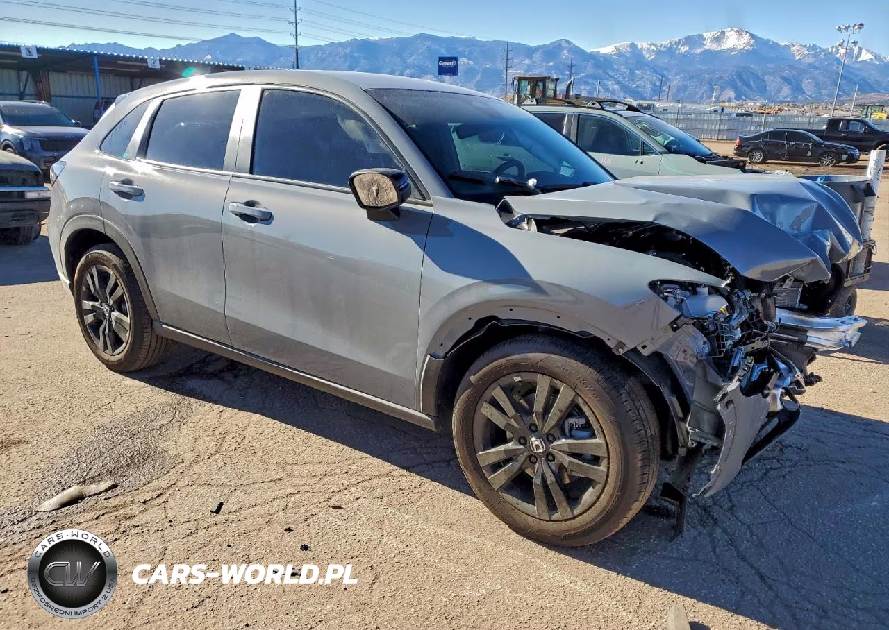 2026 Honda Hr-V Sport VIN:3CZRZ2H50TM704669 - 4