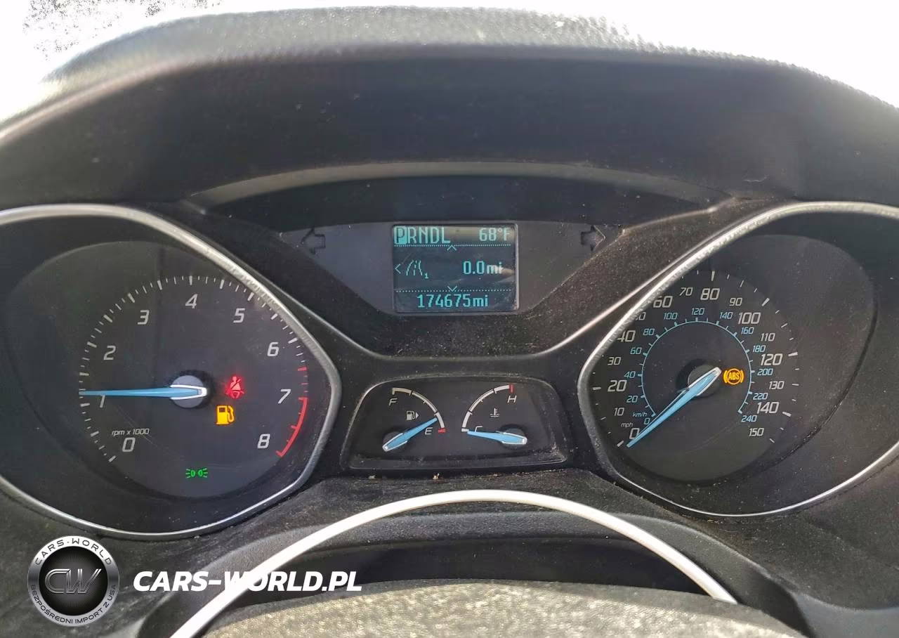 2012 Ford Focus Se VIN:1FAHP3F20CL163376 - 9