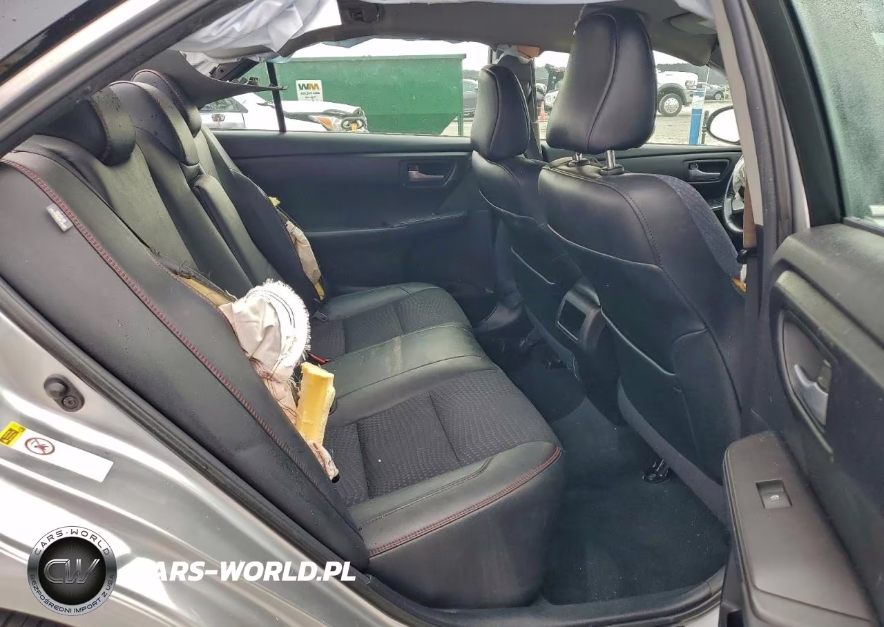 2015 Toyota Camry Le VIN:4T1BF1FK5FU102395 - 10